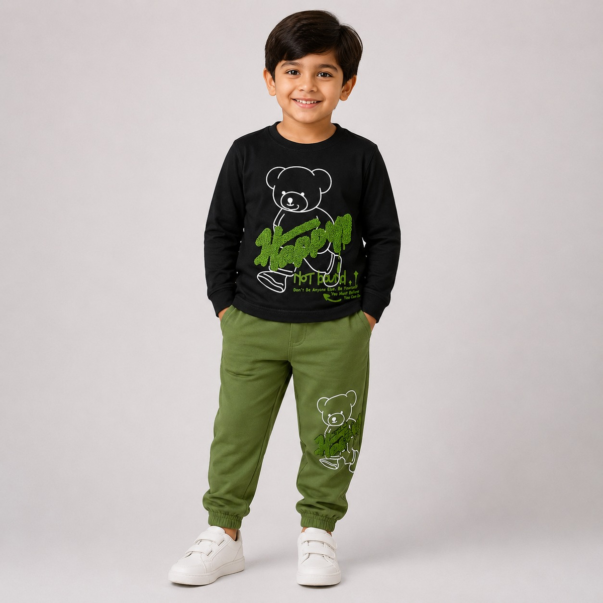 Hayoor boys' black teddy bear graphic sweatshirt with olive jogger trousers